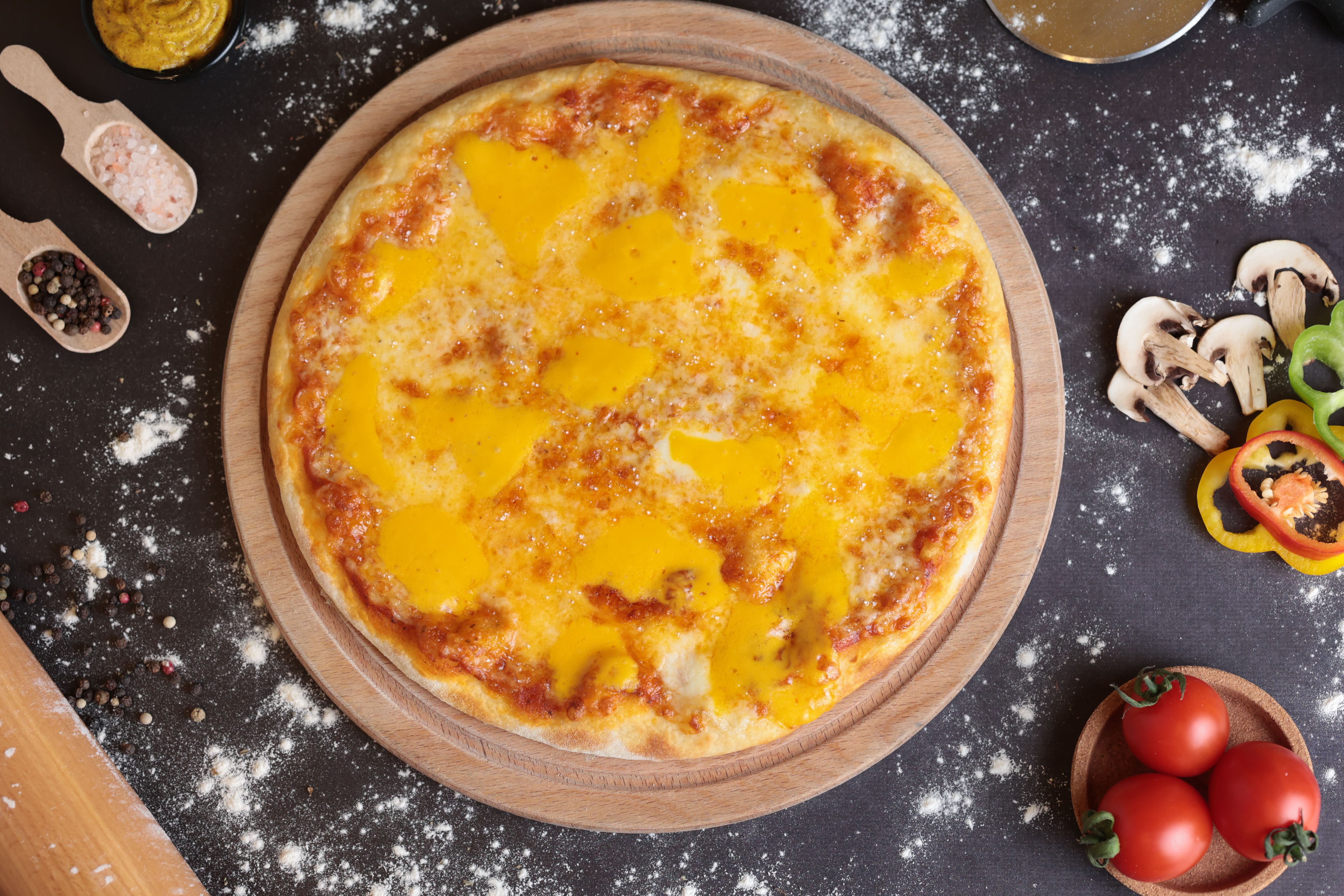 Dört Peynirli Pizza