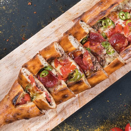 SUCUKLU KAŞARLI KARADENİZ PİDE