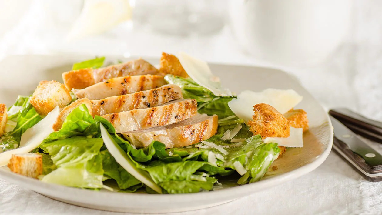 SEZAR SALATA