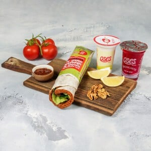 ÇİĞKÖFTE DÜRÜM+TURŞU SUYU MENÜ