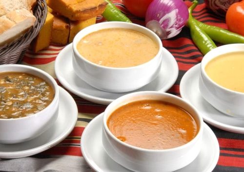 Mercimek corbasi