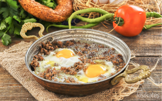 Sahanda Kıymalı yumurta 