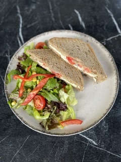 LIGHT TOAST