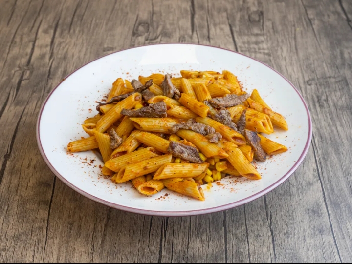 PENNE BEEF