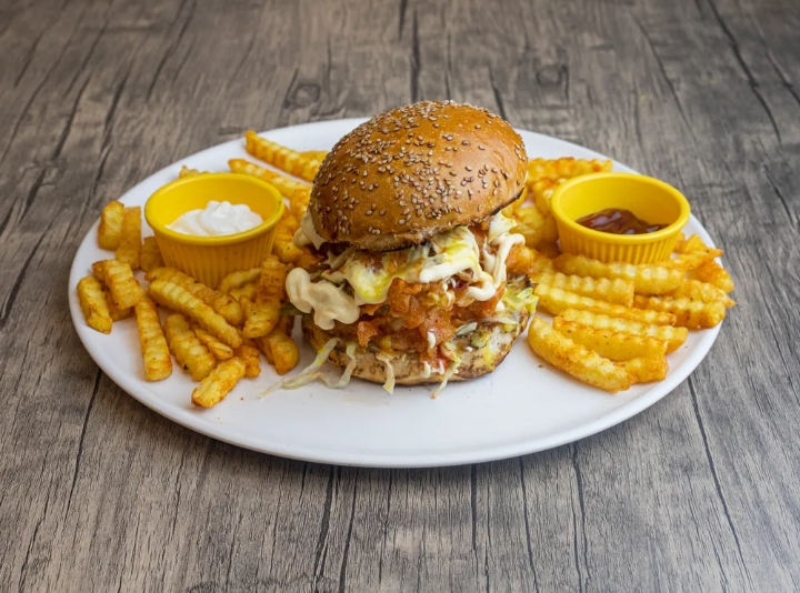 CHEESE CHICKENBURGER