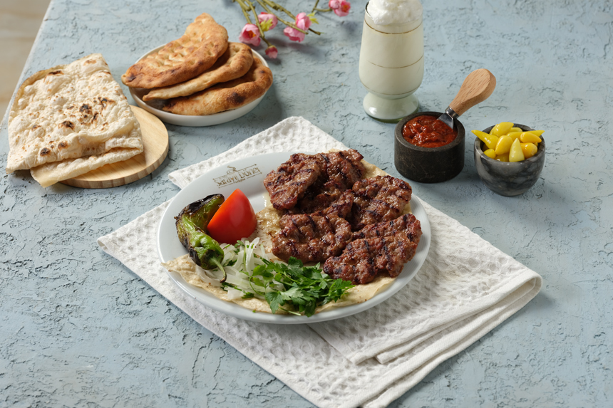1.5 PORSİYON KÖFTE