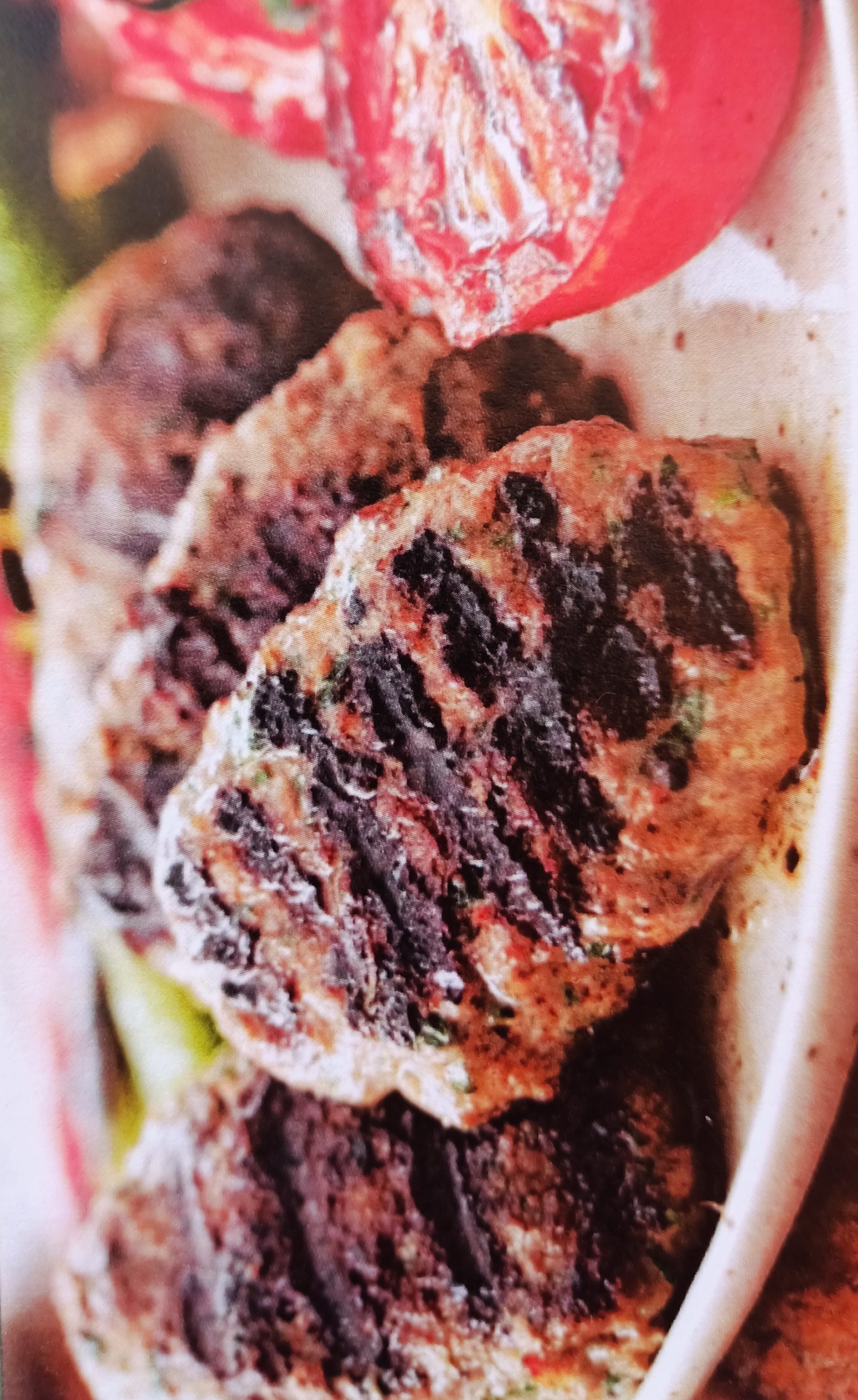 Izgara Köfte / Grilled Meatballs