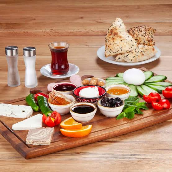 Breakfast plate