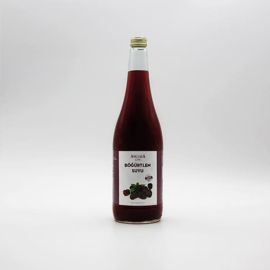 Organic blackberry juice