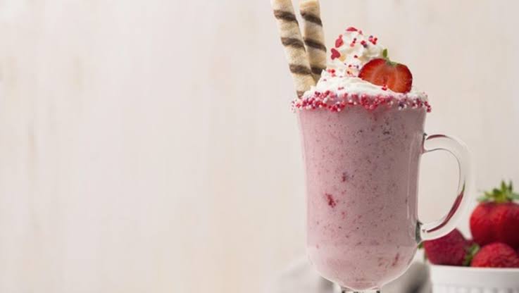 Strawberry milkshake