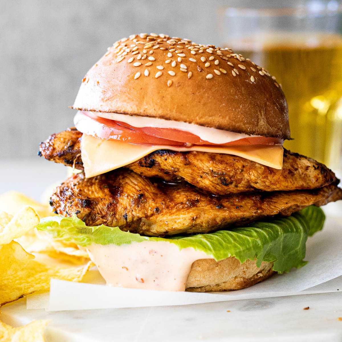 Tavuklu Burger / Chicken Burger