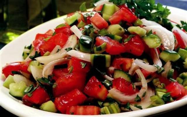 Çoban Salata / Shepherds salad