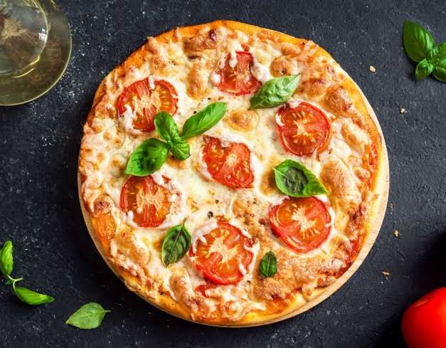 Pizza margherita