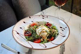 BURRATA SALADS( BURATTA SALATASI)