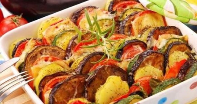 Fırında Türlü Yemeği