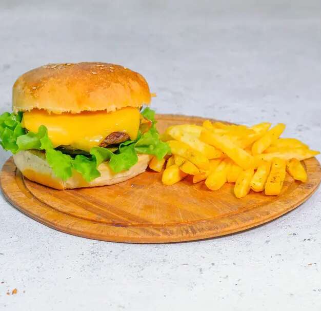 Cheeseburger