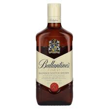 Ballantine's double whisky