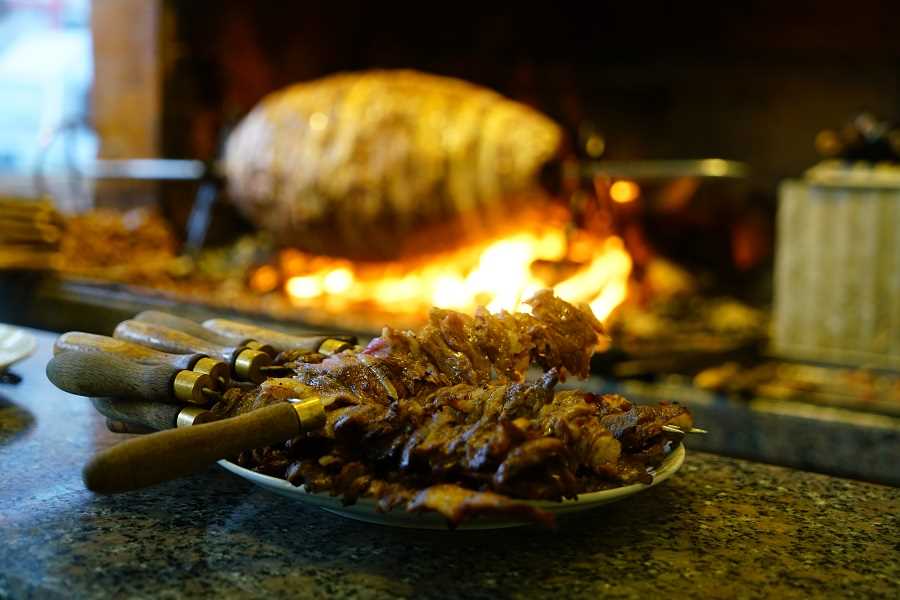 CAĞ KEBAP PORSİYON