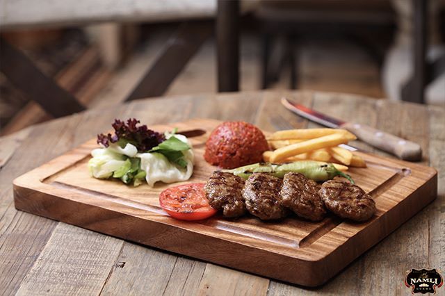 Grilled köfte