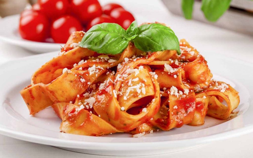 PASTA in BARBECUE SAUCE
