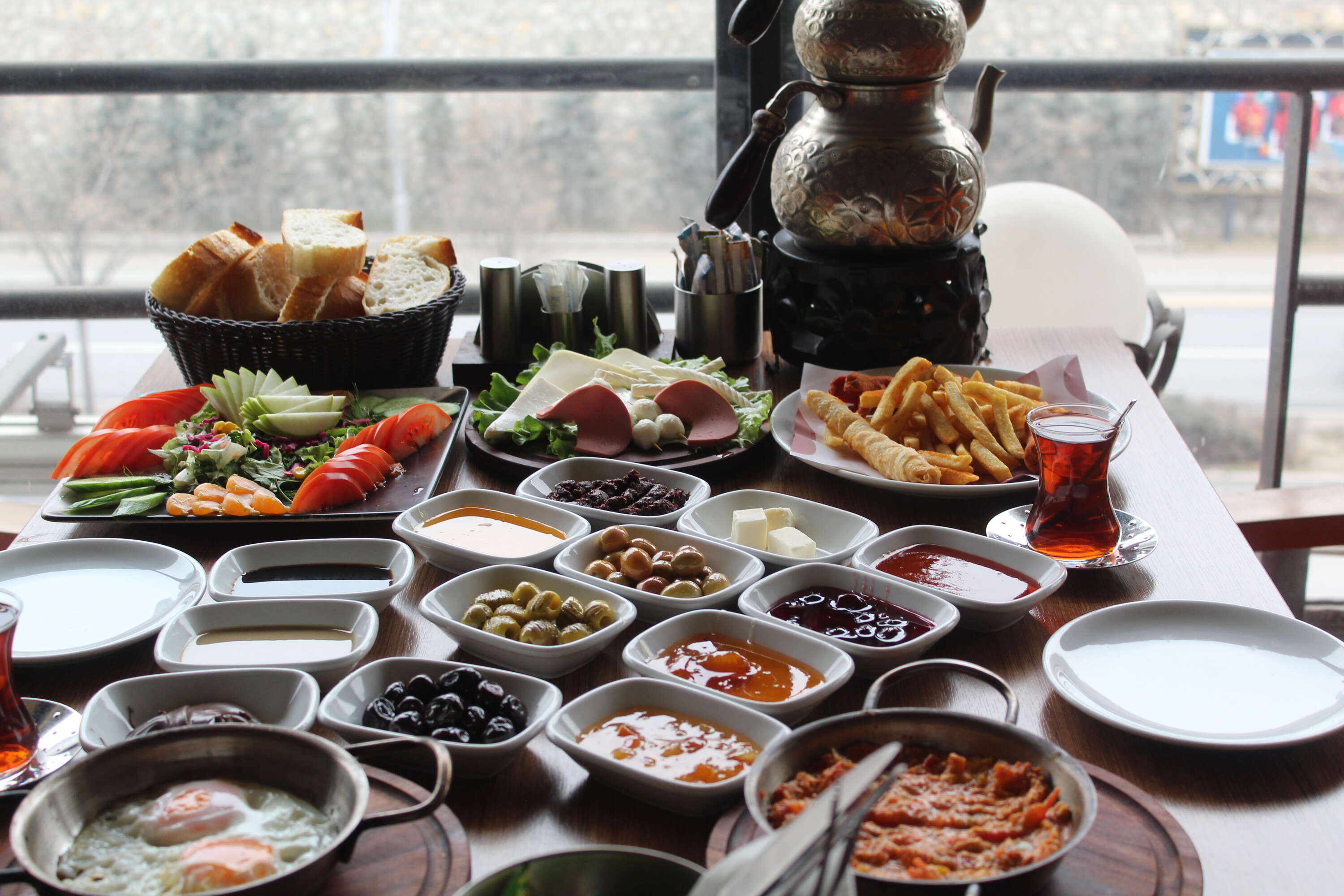 Serpme Kahvaltı ( İki Kişilik )