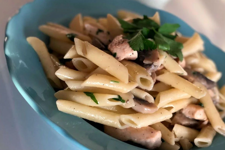 Mushroom, cream and chicken penne