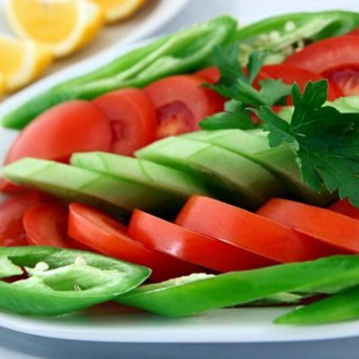 Söğüş tomato and cucumber