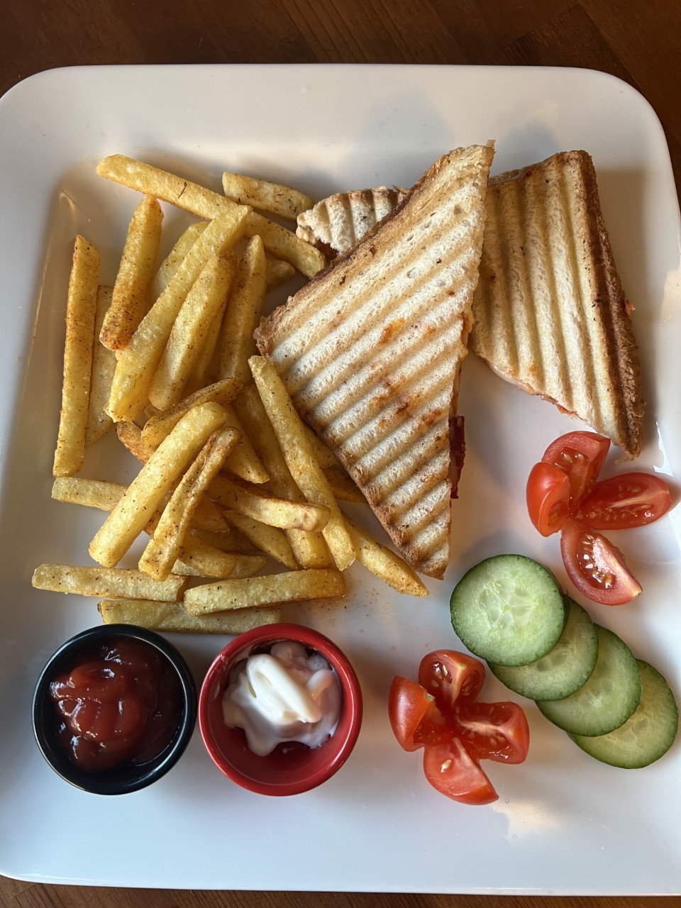 Kaşar cheese toast