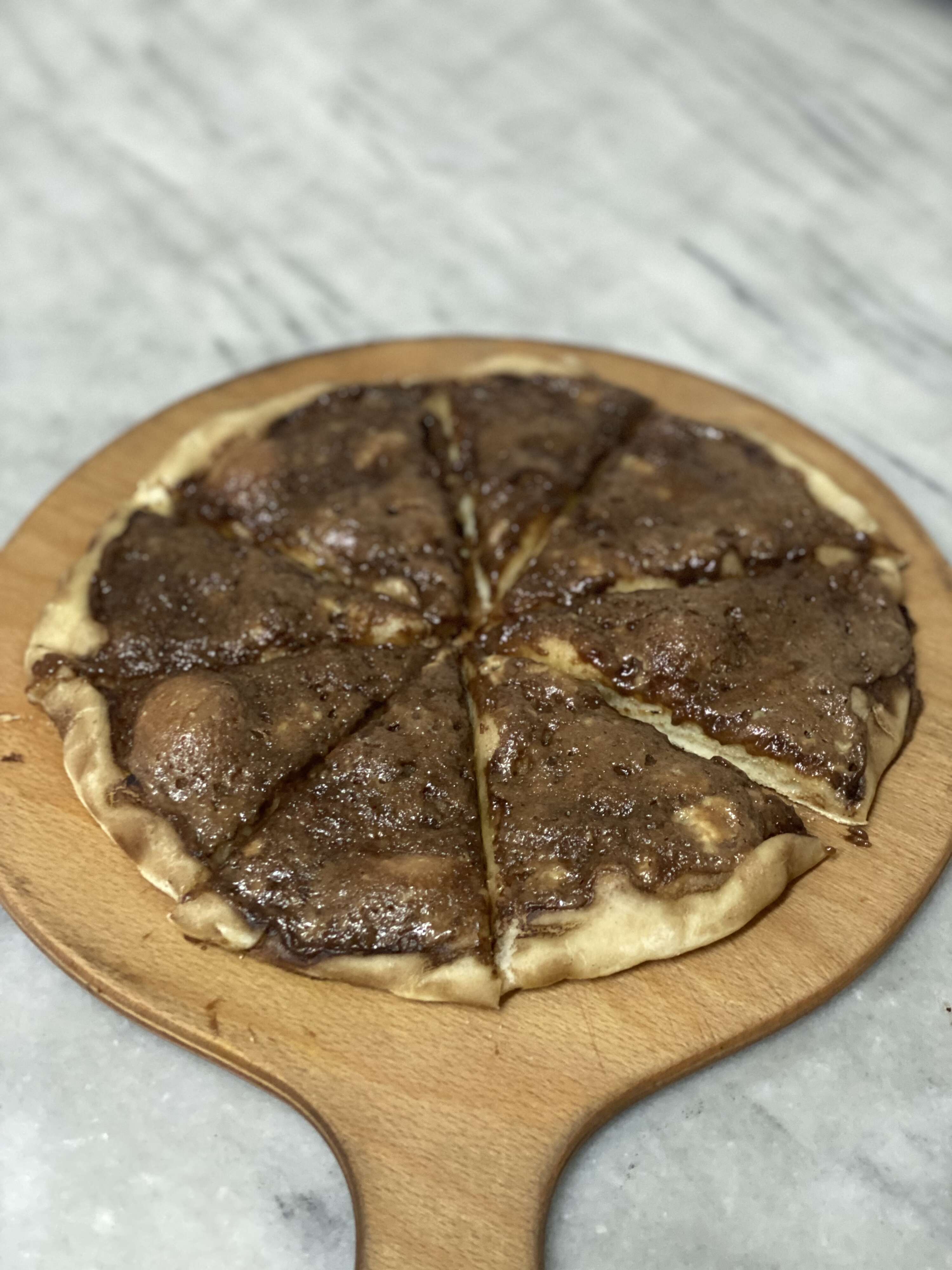 Helvalı Pizza (tatlı) 
