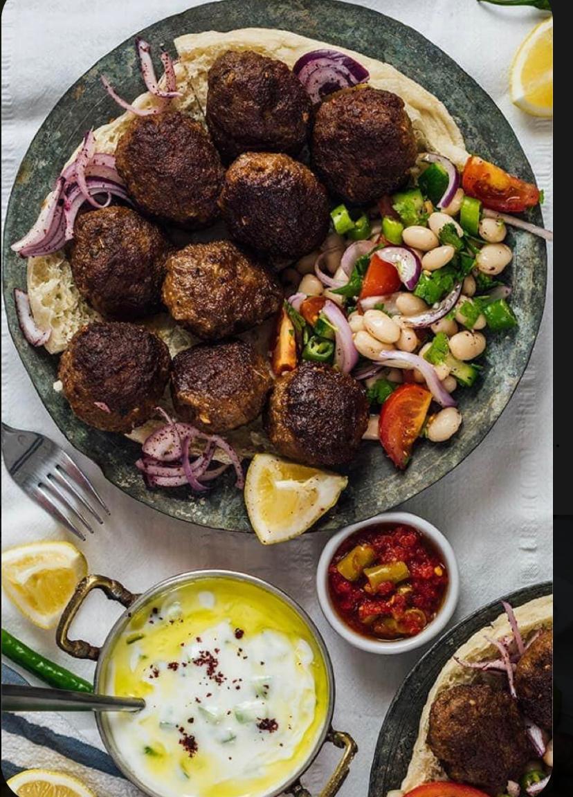 KÖFTE PİYAZ