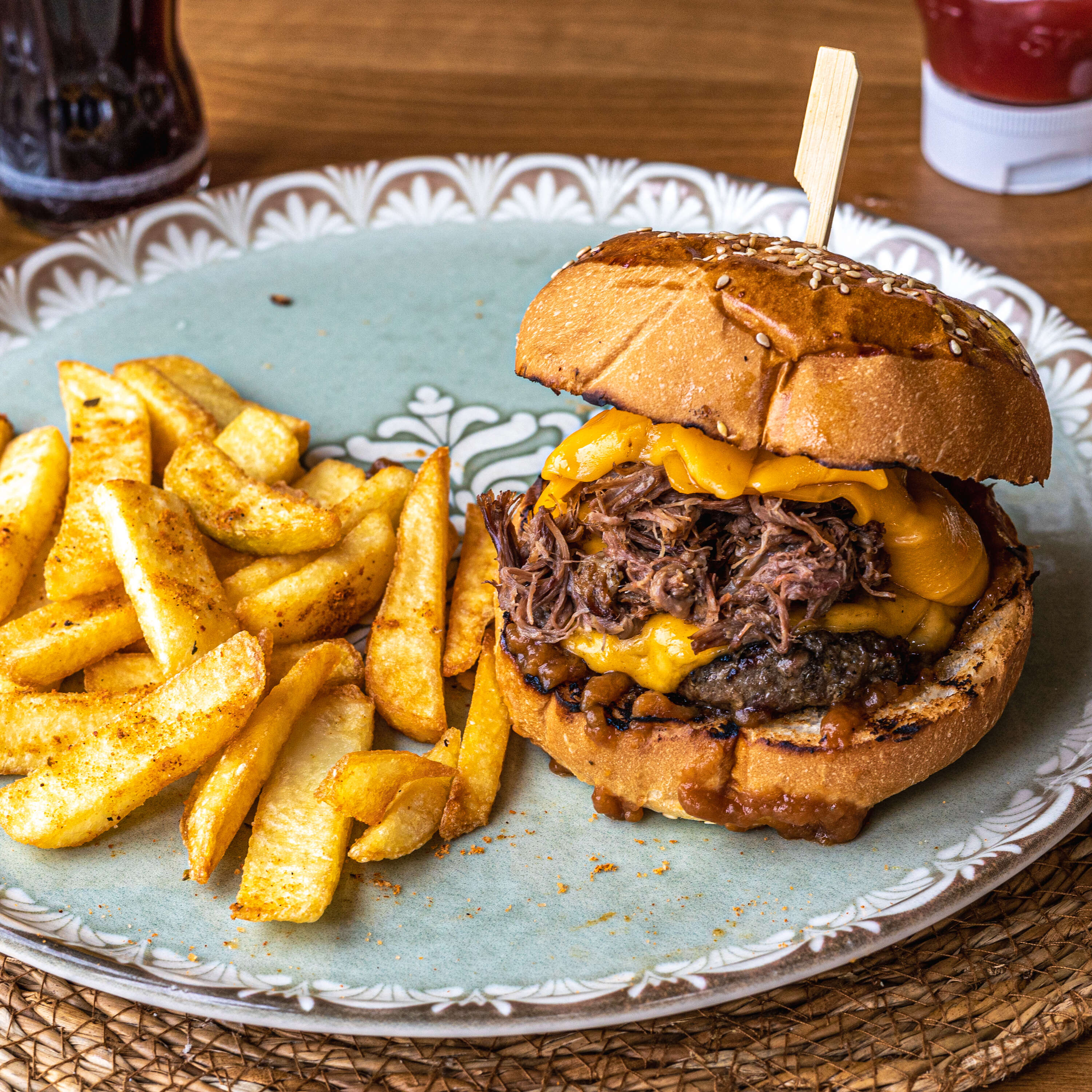 Pulled Rib Burger