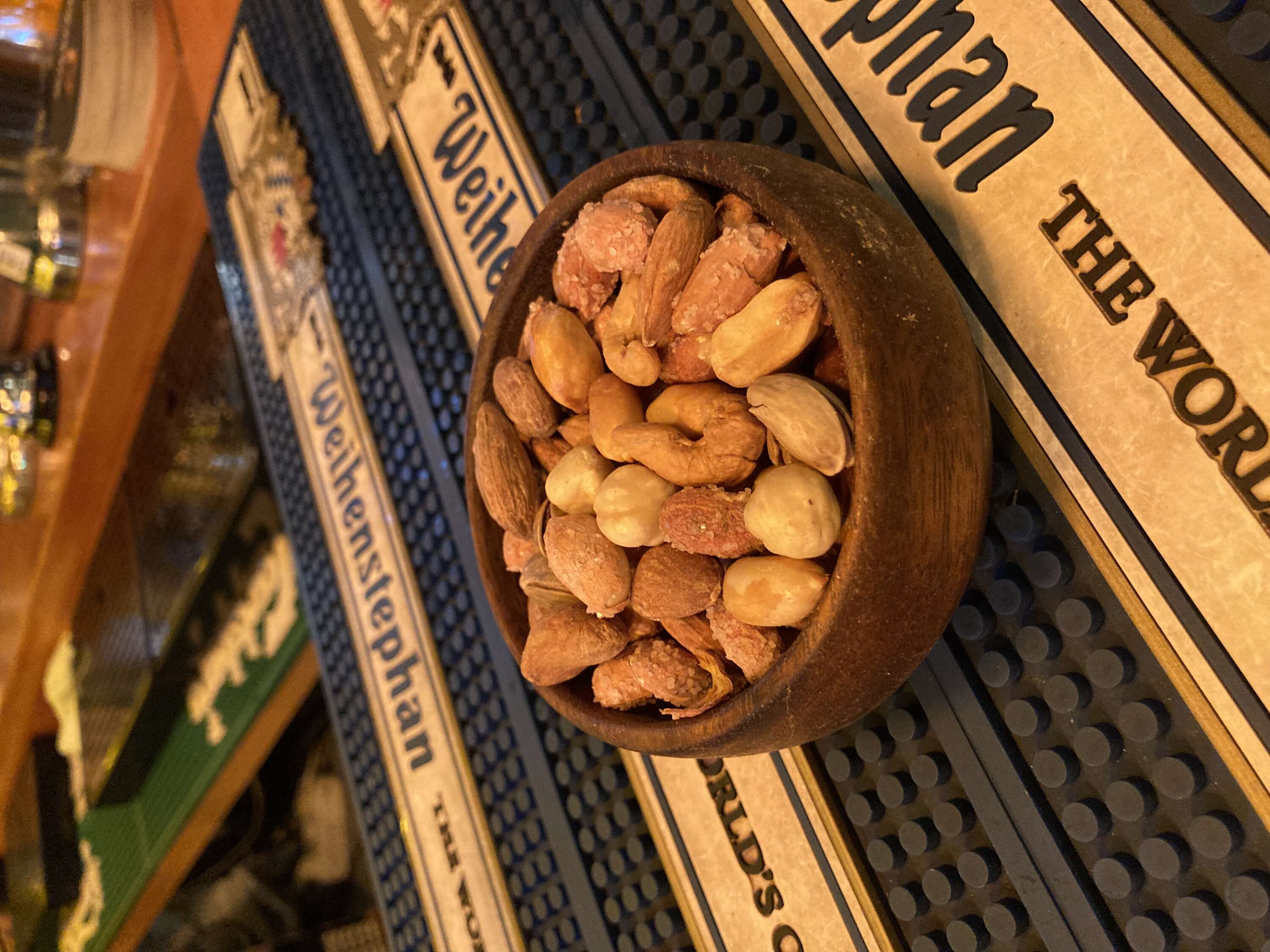 Mixed luxury nuts