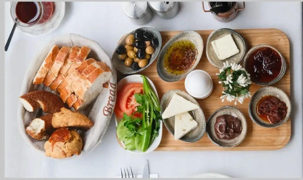 Breakfast platter
