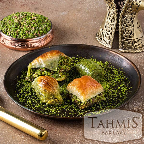 Assorted pistachio sweets