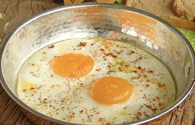Fried eggs