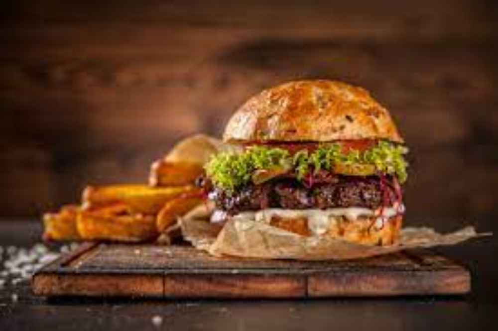 CLASSIC BURGER 