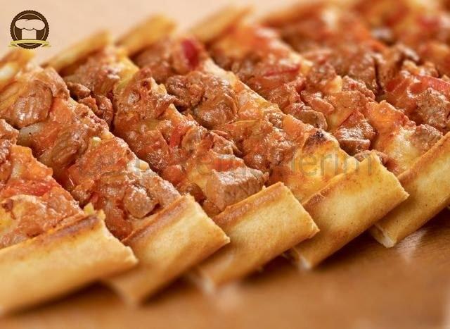Kuşbaşılı Pide