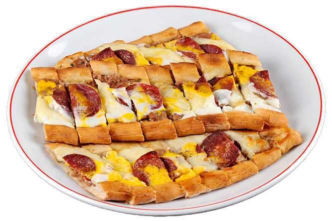 Sucuklu Yumurtalı Pide