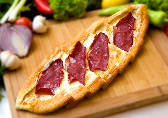 Pastırmalı Pide