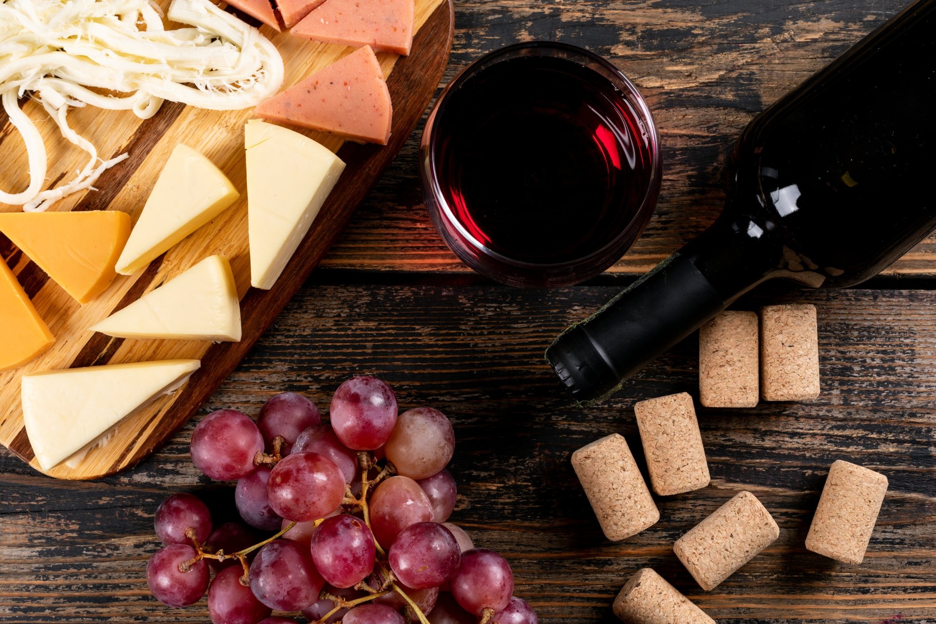 Vins et Fromages (Şaraplar ve Peynirler)