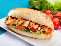 Chicken döner with three pieces of bread