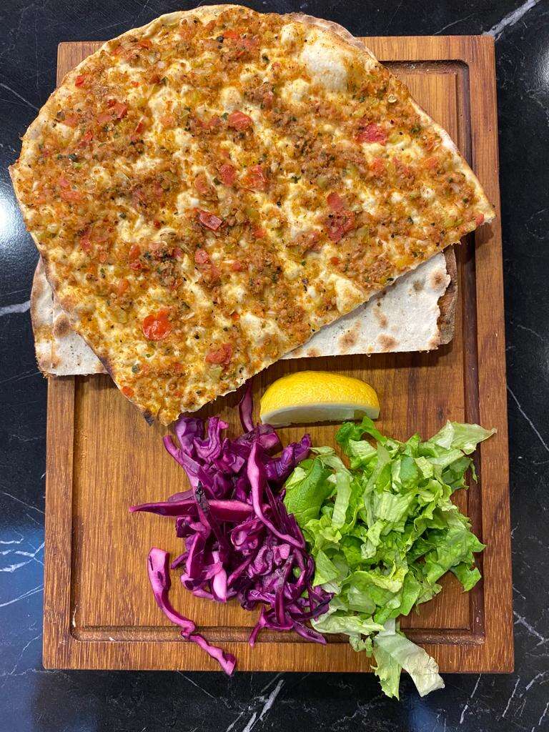 Lahmacun (acılı - acısız)