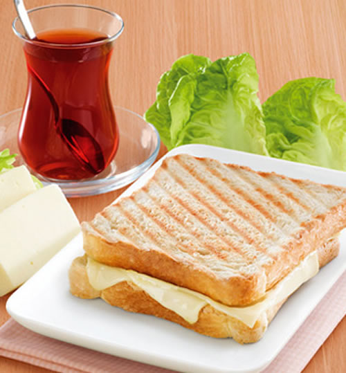 Sucuklu Tost