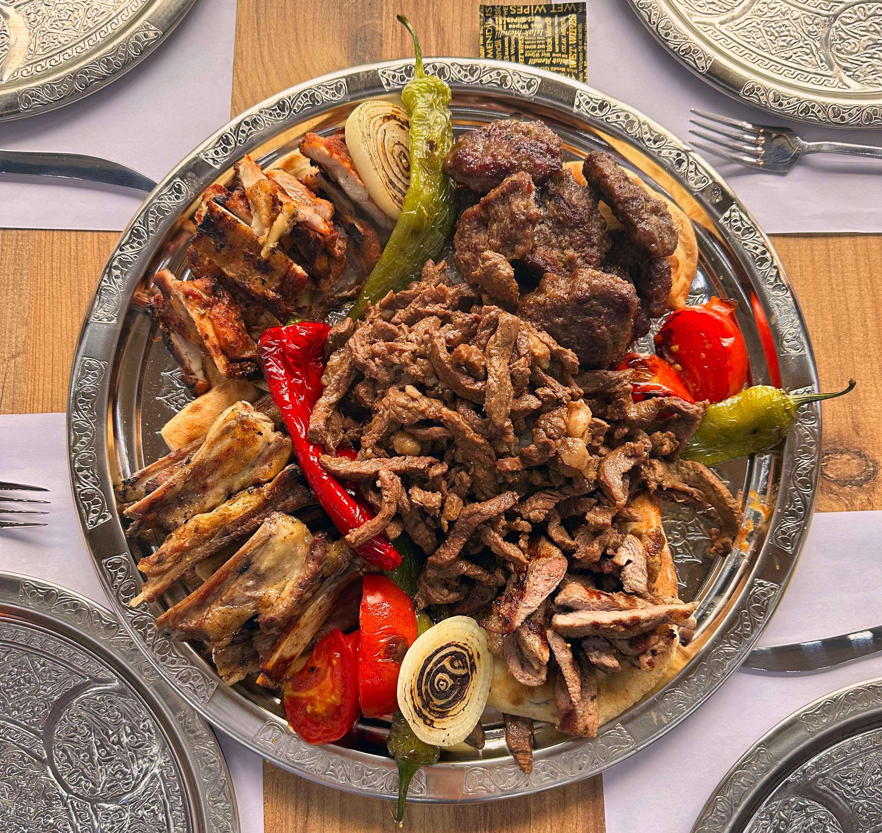 Exelans Et Tepsi Kebabı