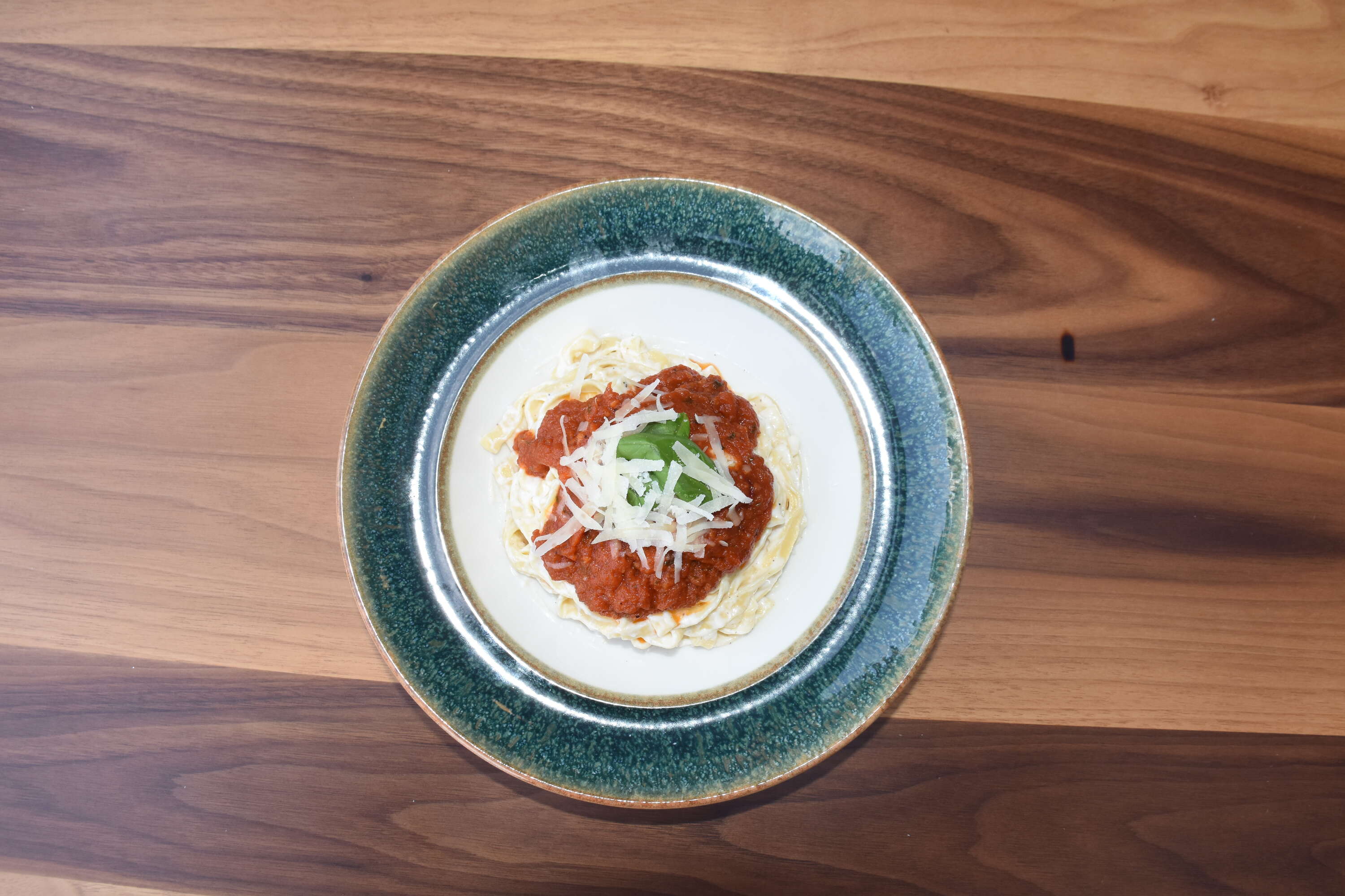 Kıymalı Bolonez Soslu Fettucine
