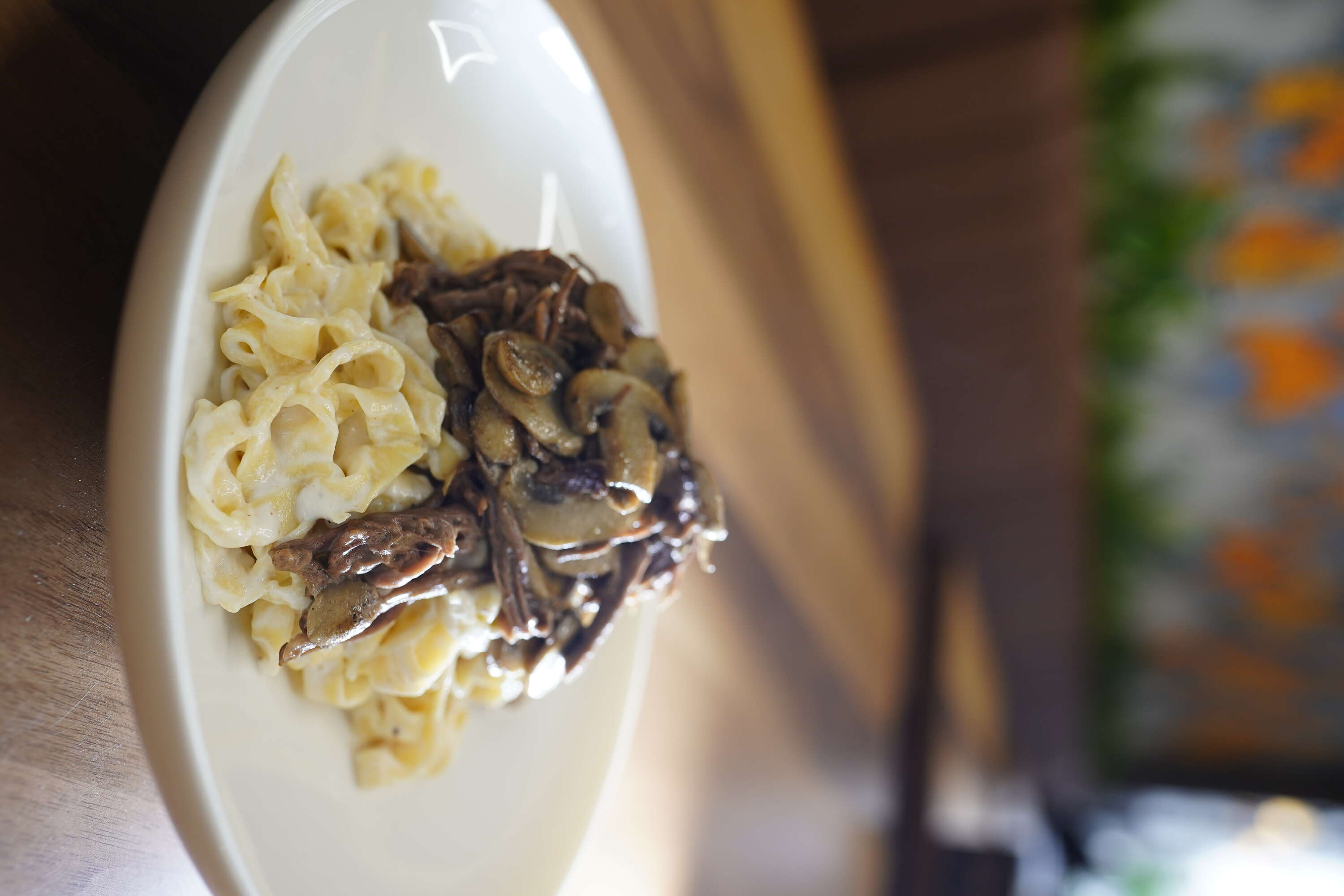 Bonfile ve Mantarlı Fettucine