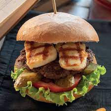 Izgara hellim burger