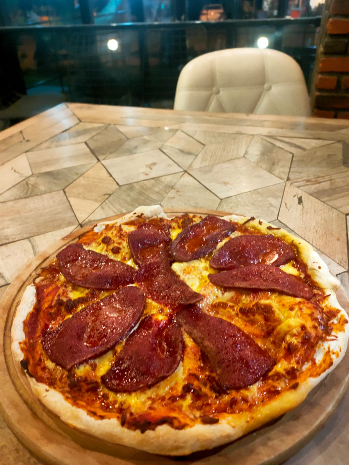 Mangal Sucuklu Pizza