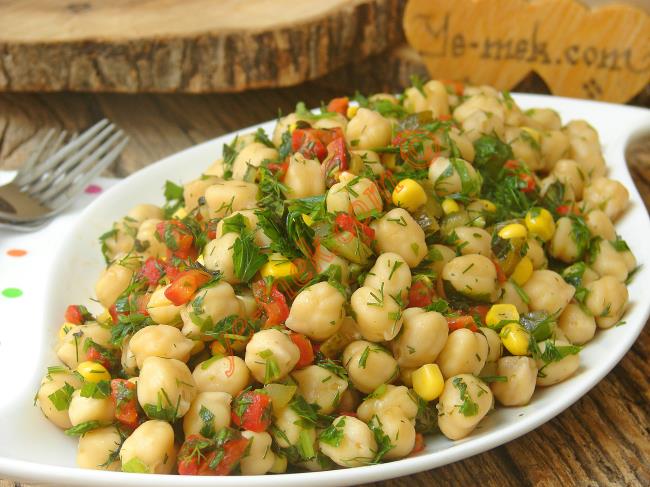 Nohutlu Salata / Boiled Chickpeas Salad