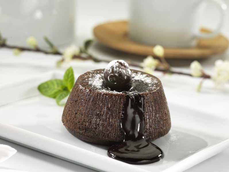 Soufflé with ice cream